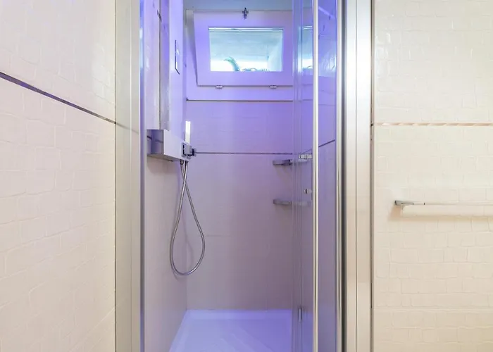 Acquamarina Semesterbostad *