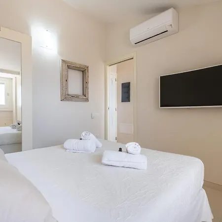 Acquamarina Holiday home *