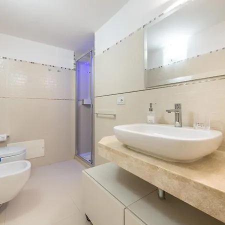 Acquamarina Holiday home